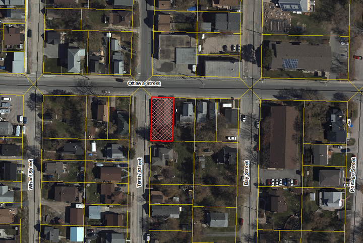 aerial view of the subject property outlined in red